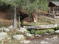 Ski Varság